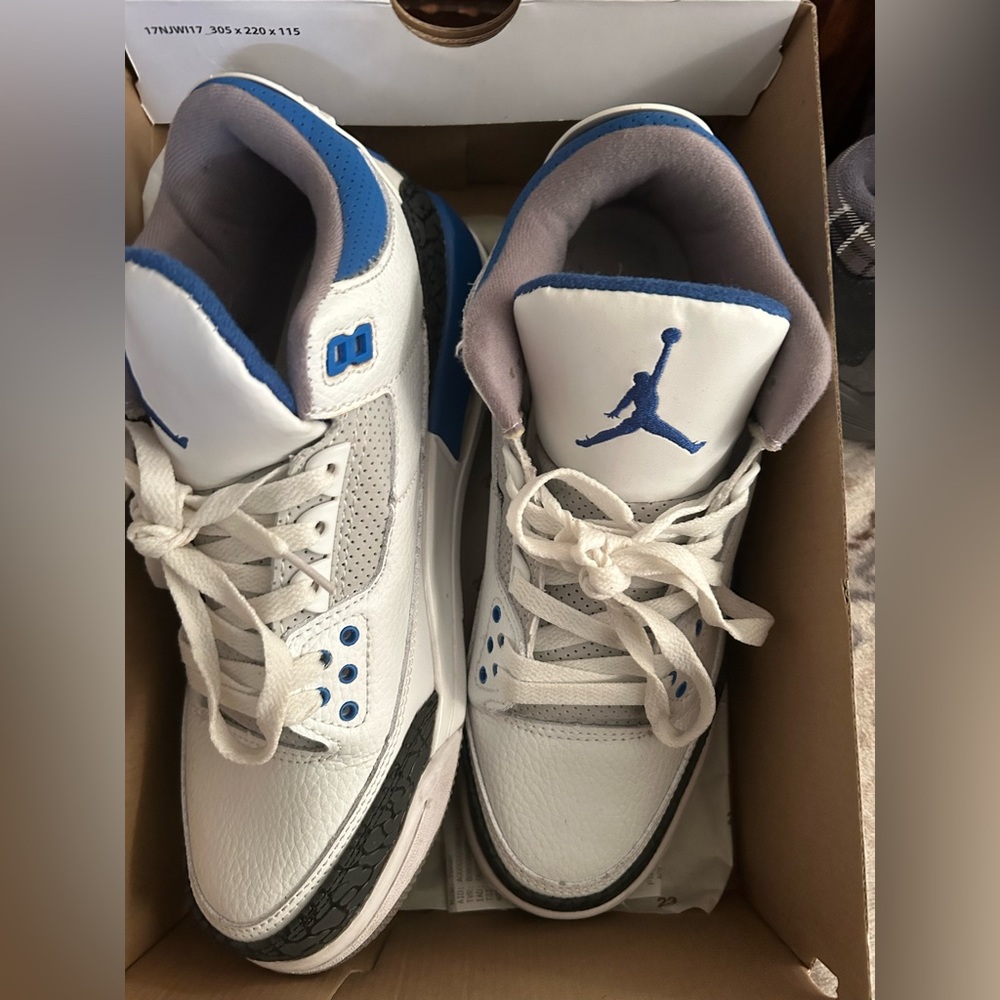 Blue Jordan 3